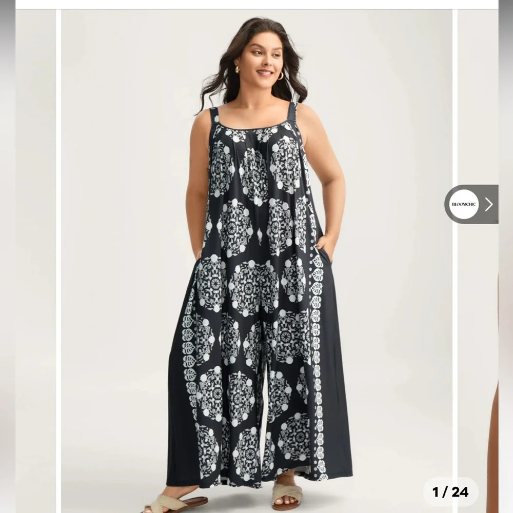 BloomChic Black and White Patterned Jumpsuit - Picture 1 of 3